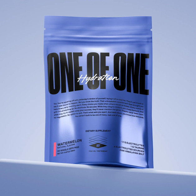 Электролиты ONE OF ONE Hydration 189 г Вишня-лайм Электролиты ONE OF ONE Hydration 189 г Вишня-лайм